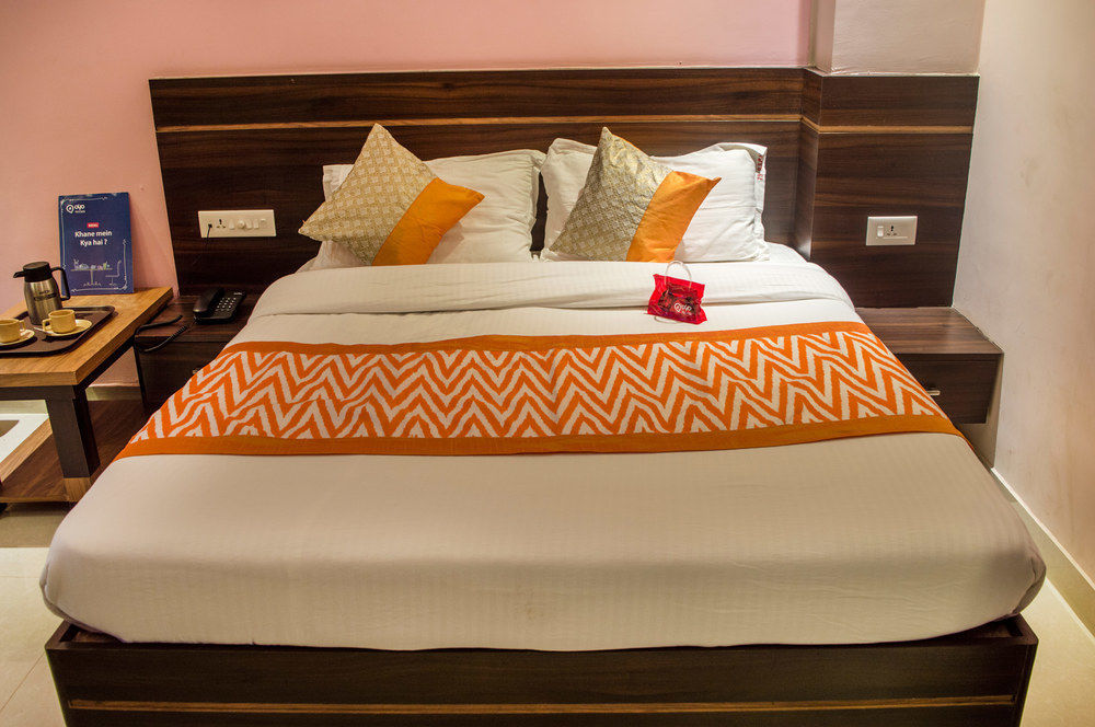 Oyo Rooms Sargam Cinemas Bhopal Exterior photo